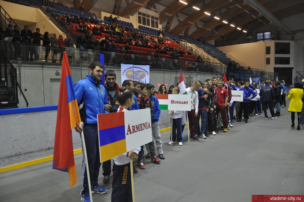 Андрей Шохин открыл международный турнир памяти Эдуарда Никифорова